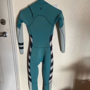 Hurley 3/2mm wetsuit